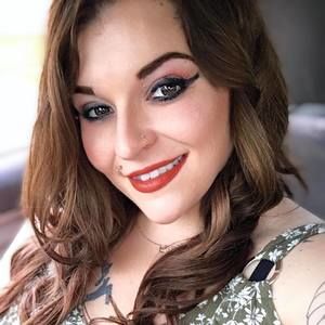 Meet your Posher, Joanna